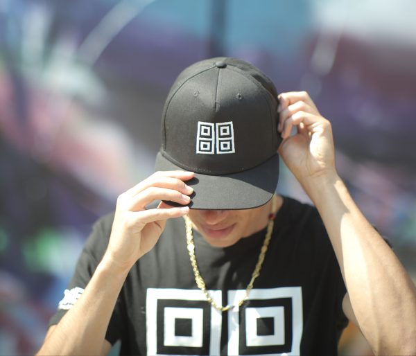 Cap (black, snapback)