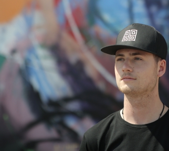 Cap (black, snapback)